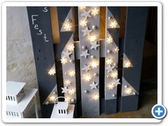 Weihnatsbaum mit Palette 1